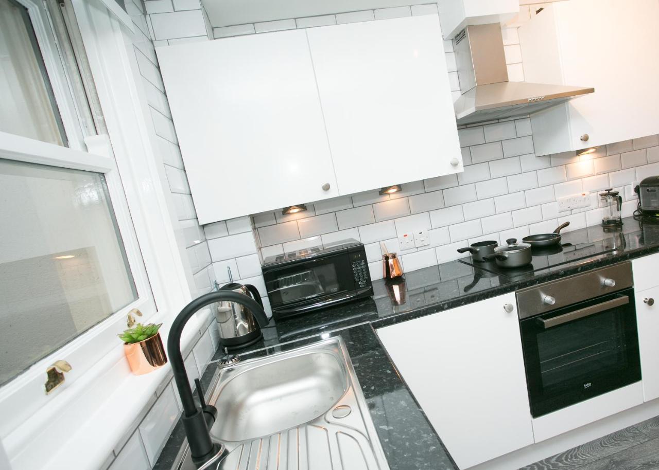 Malone Place Apartment เบลฟาสต์ ภายนอก รูปภาพ