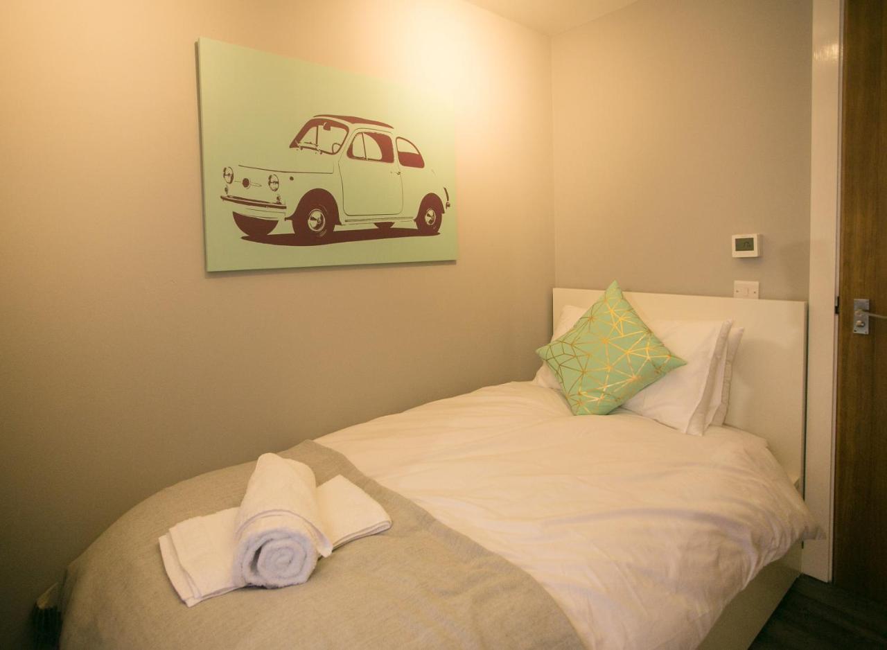 Malone Place Apartment เบลฟาสต์ ภายนอก รูปภาพ
